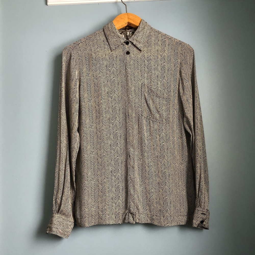 💰3 for $30💰 Concealed Placket Chevron Collar Shirt